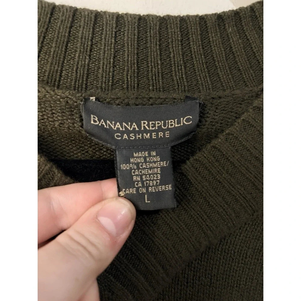 Vintage Banana Republic 100% Cashmere Sweater Men's Large Olive Green V Neck